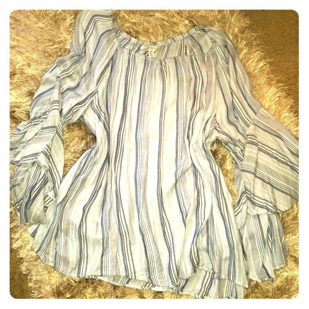 PLUS SIZE Off Shoulders Sleeves Blouse